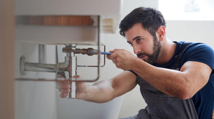Hot water issue at sink in Sulphur Rock, AR